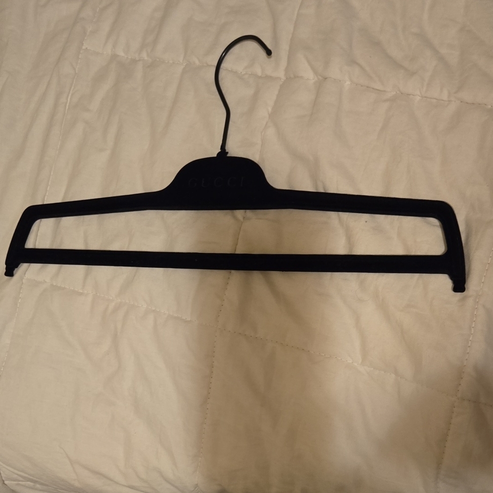 Gucci Black Velvet Clothing Hanger